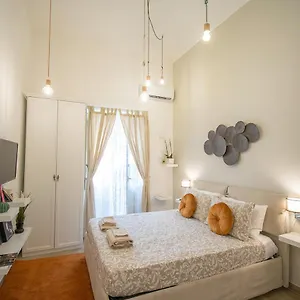 Appartamento Lorenzo's Art 2, Napoli