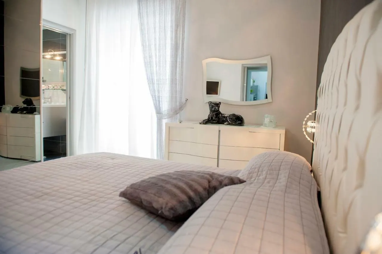 נאפולי Maiorani Home דירה